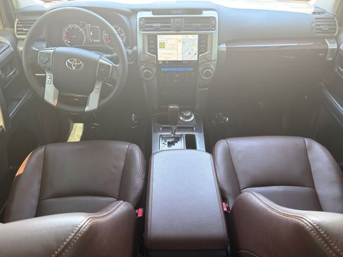 Used 2023 Toyota 4Runner Limited AWD/4WD image 18