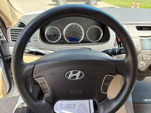 Used 2009 Hyundai Sonata GLS FWD image 13