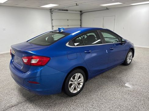 Used 2019 Chevrolet Cruze LT image 7
