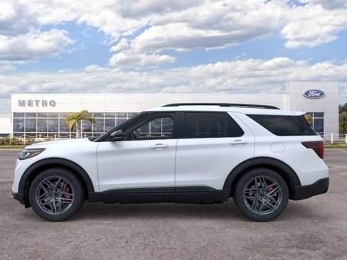New 2026 Ford Explorer ST RWD image 6