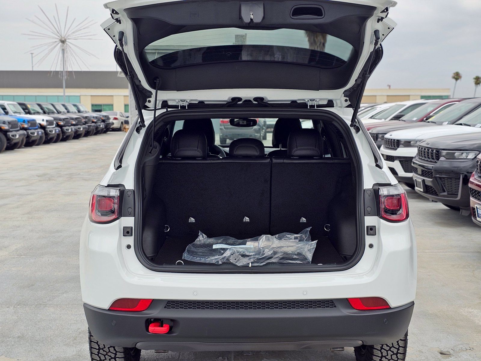 New 2026 Jeep Compass Trailhawk AWD/4WD image 7