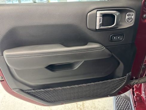 Used 2021 Jeep Gladiator Overland w/ Popular Equipment Package image 16