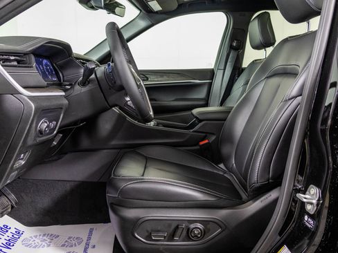 New 2026 Jeep Grand Cherokee L Limited AWD/4WD image 23