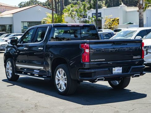 Used 2023 Chevrolet Silverado 1500 High Country w/ High Country Premium Package AWD/4WD image 4