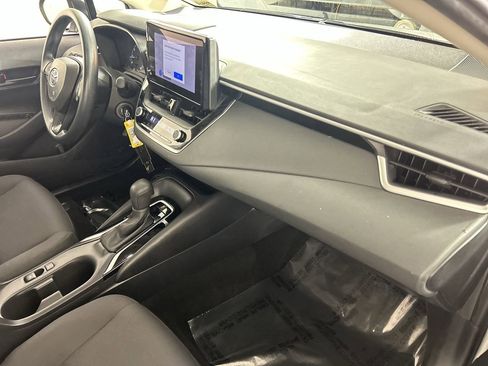 Used 2024 Toyota Corolla LE image 26