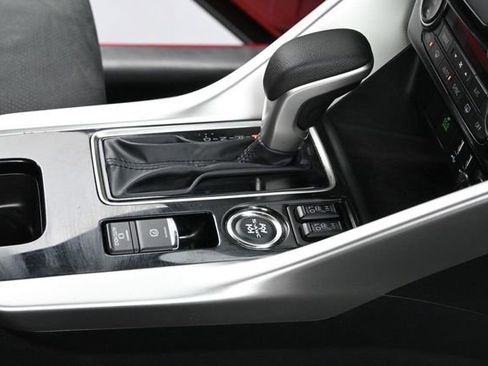 Used 2024 Mitsubishi Eclipse Cross SE AWD/4WD image 36