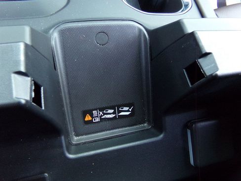 Used 2025 GMC Sierra 1500 Denali AWD/4WD image 46