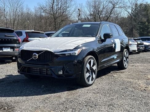 New 2025 Volvo XC60 T8 Plus w/ Protection Package Premier image 1