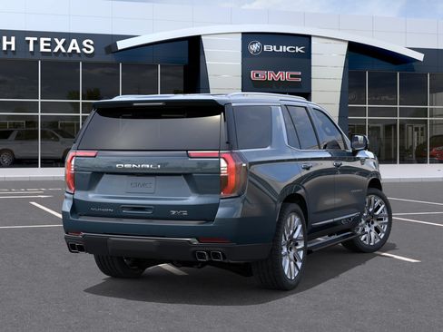 New 2026 GMC Yukon Denali Ultimate AWD/4WD image 4
