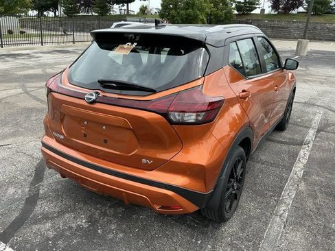 Used 2022 Nissan Kicks SV w/ Interior Electronics Package FWD image 7