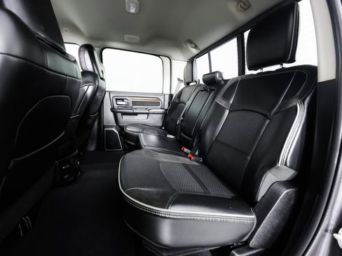 Used 2024 RAM 2500 Laramie w/ Safety Group AWD/4WD image 26
