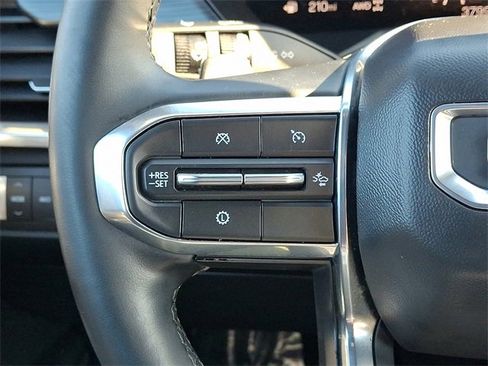 Used 2024 GMC Acadia Elevation image 20