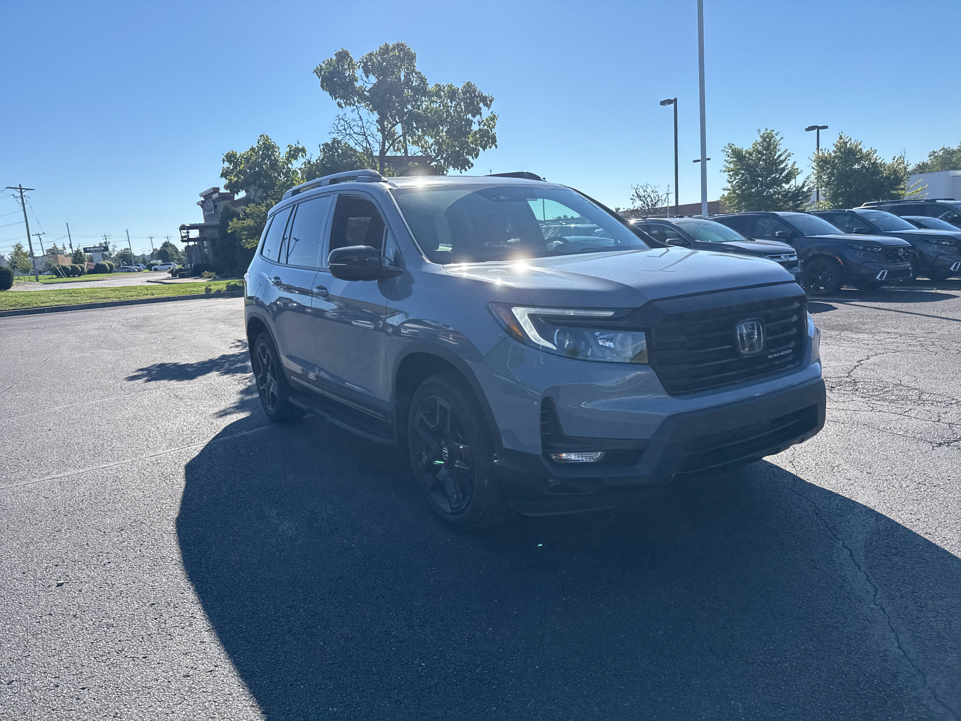 Used 2024 Honda Passport Black Edition image 19