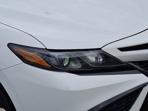 Used 2023 Toyota Camry SE FWD image 22