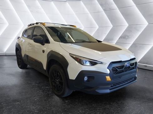Used 2025 Subaru Crosstrek 2.5i Wilderness w/ Crosstrek Mirror Package AWD/4WD image 1