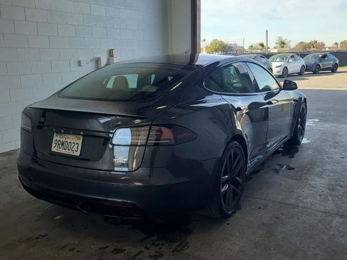 Used 2025 Tesla Model S Plaid image 5