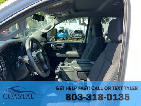 Used 2022 Chevrolet Silverado 2500 W/T w/ WT Convenience Package AWD/4WD image 10