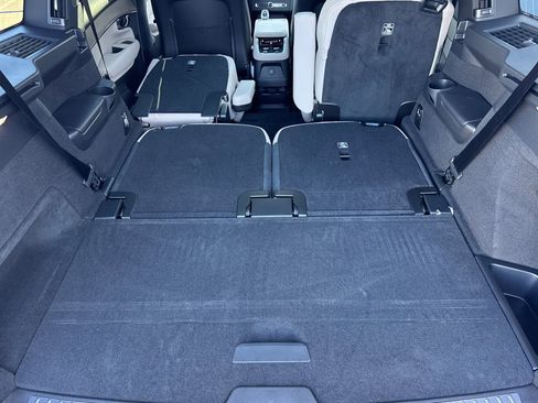 New 2026 Volvo XC90 T8 Plus w/ Protection Package AWD/4WD image 18