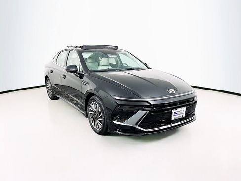 New 2026 Hyundai Sonata Limited image 1