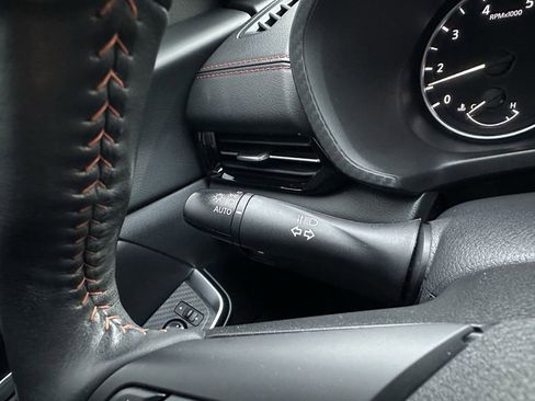 Used 2024 Nissan Sentra SR w/ SR Premium Package image 15