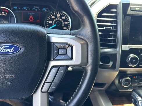 Used 2020 Ford F150 Lariat RWD image 24