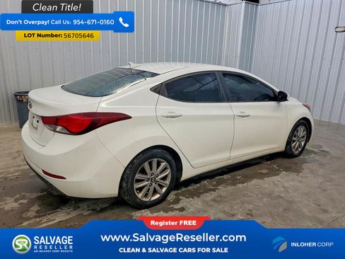 Used 2014 Hyundai Elantra SE w/ Option Group 02 FWD image 4