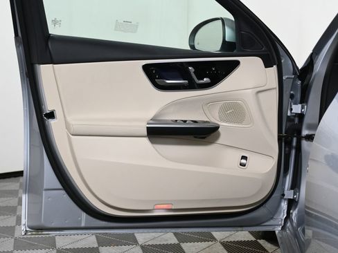 Certified 2025 Mercedes-Benz C 300 4MATIC Sedan image 29