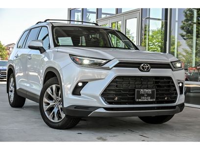 Used 2024 Toyota Grand Highlander AWD