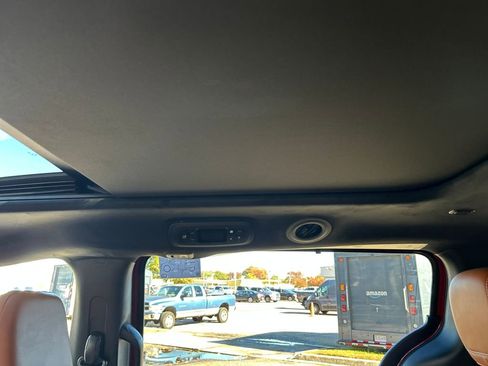 New 2026 Chrysler Pacifica Pinnacle image 26