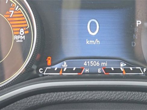 Used 2021 Jeep Cherokee Limited image 26