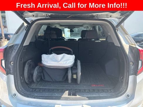 Used 2021 GMC Terrain SLT w/ Infotainment Package II AWD/4WD image 20