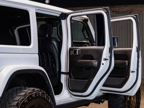 Used 2023 Jeep Wrangler Unlimited Rubicon 392 w/ Trailer Tow Package image 27