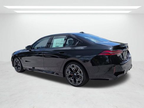 New 2027 BMW 530i RWD image 6