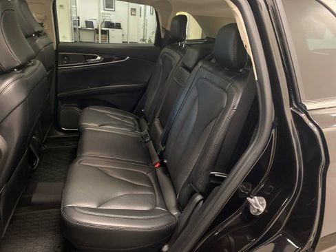 Certified 2023 Lincoln Nautilus Reserve w/ Monochromatic Package image 9