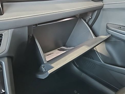 New 2026 Volkswagen Taos SE FWD image 29