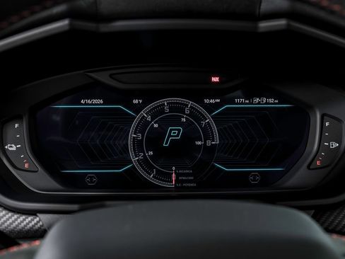 Used 2025 Lamborghini Urus SE image 15