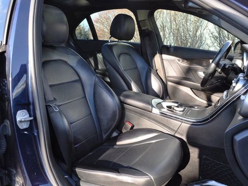 Used 2016 Mercedes-Benz C 300 4MATIC Sedan w/ Multimedia Package image 10