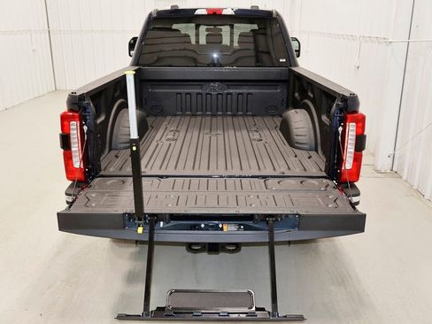 New 2025 Ford F250 King Ranch w/ Chrome Package image 33