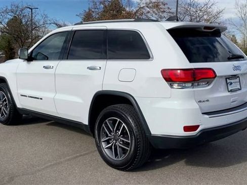 Used 2022 Jeep Grand Cherokee Limited image 4
