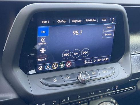 Used 2021 Chevrolet Camaro SS image 9