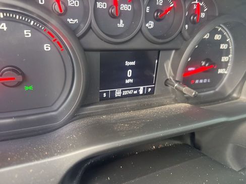 Used 2025 Chevrolet Silverado 2500 Custom w/ Custom Value Package image 21