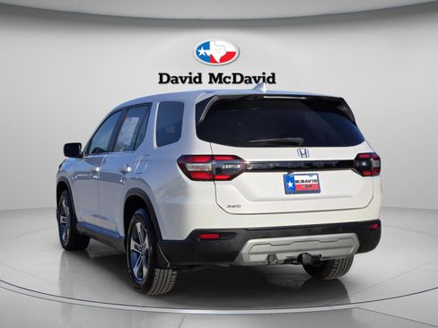Used 2023 Honda Pilot EX-L image 4