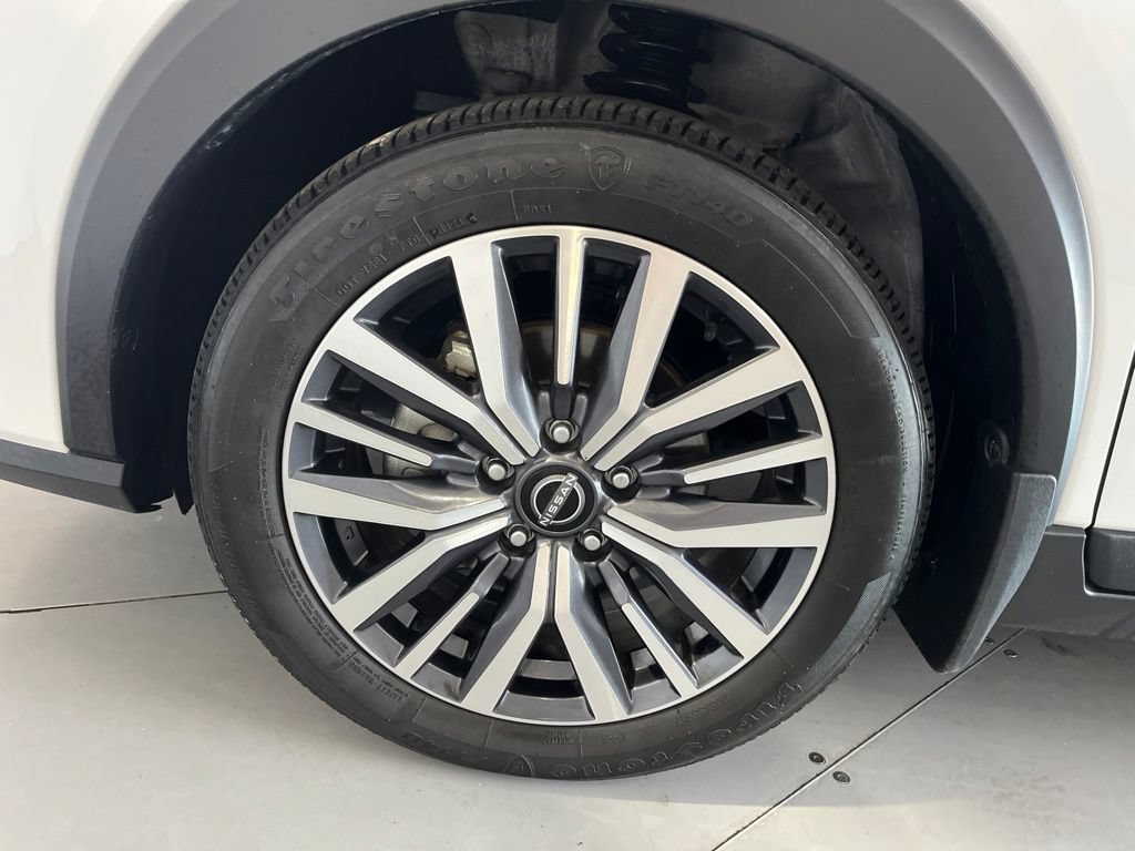 Used 2024 Nissan Kicks SV FWD image 14
