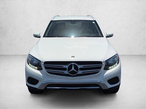 Used 2019 Mercedes-Benz GLC 300 image 2