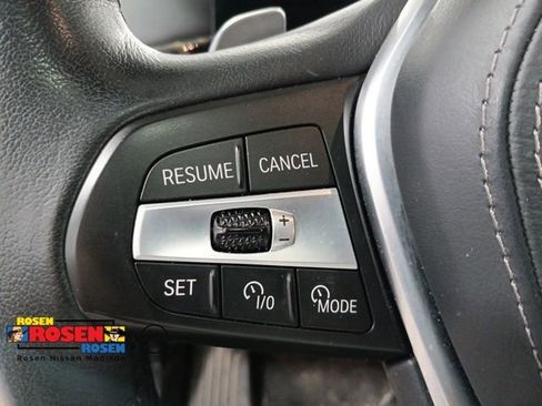 Used 2025 BMW X5 xDrive50e AWD/4WD image 25