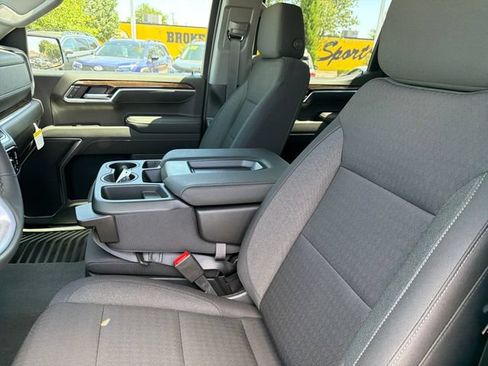 New 2026 GMC Sierra 1500 Elevation w/ X31 Off-Road Package AWD/4WD image 18