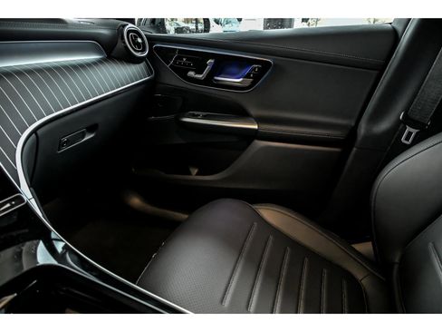 New 2026 Mercedes-Benz GLC 300 4MATIC image 18