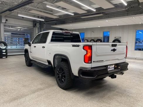 New 2026 Chevrolet Silverado 2500 LT w/ Trail Boss Package AWD/4WD image 8