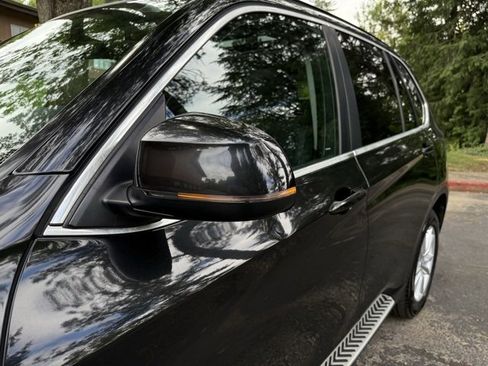 Used 2015 BMW X5 xDrive35d image 40