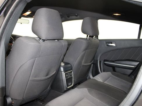 Used 2022 Dodge Charger SXT RWD image 22